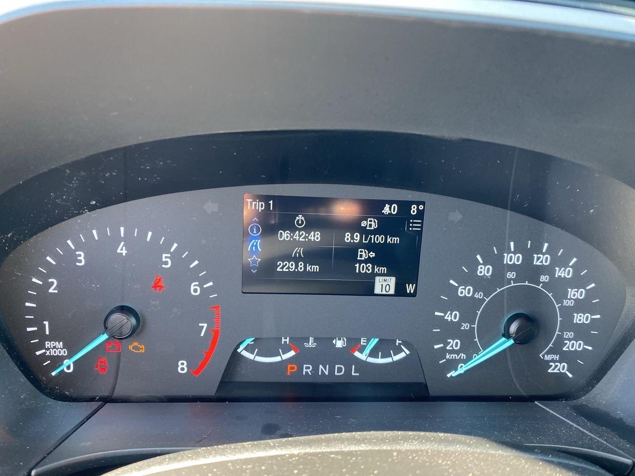 2022 Ford Escape SE Photo