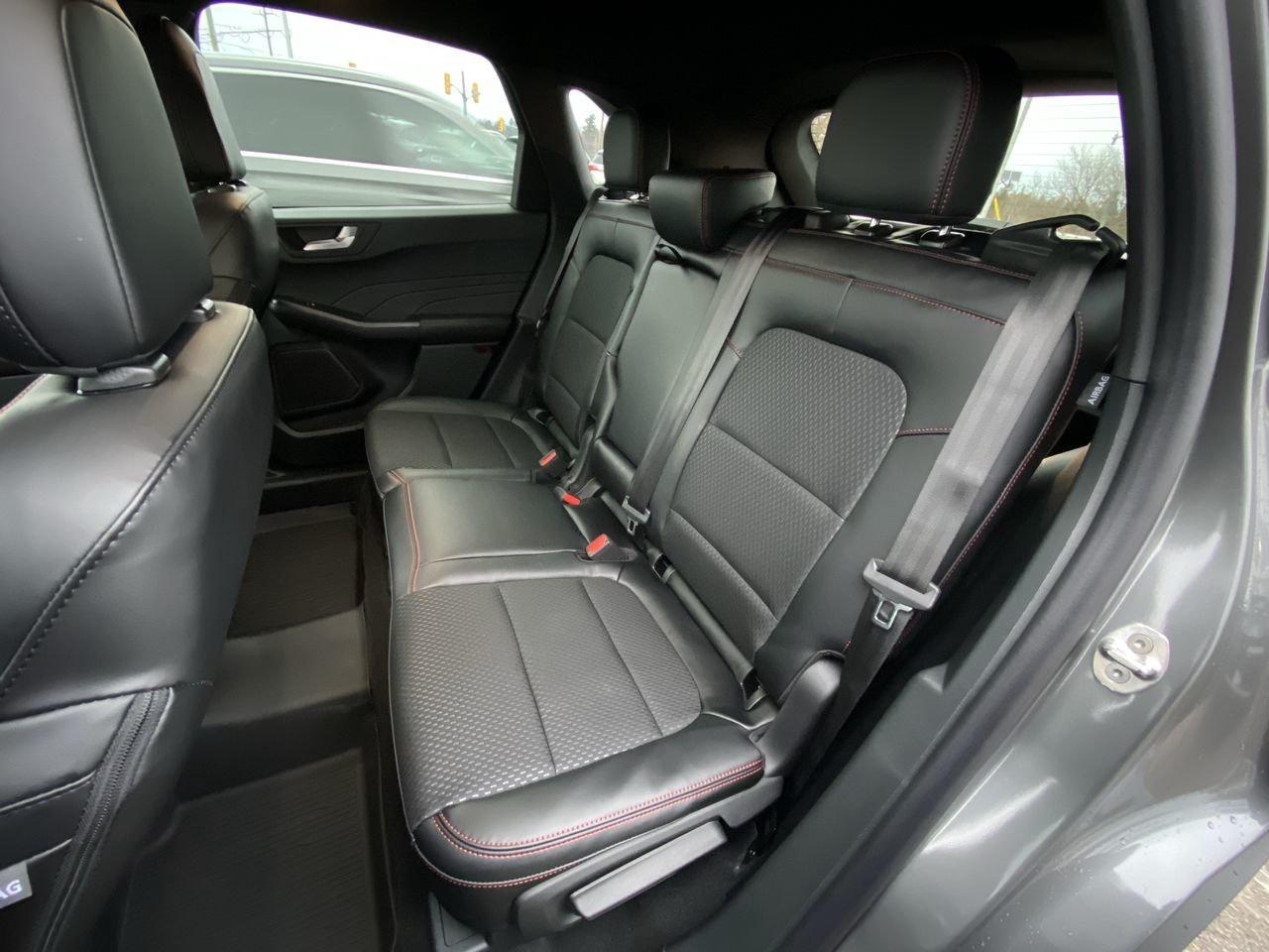 2026 Ford Escape ST-Line Photo