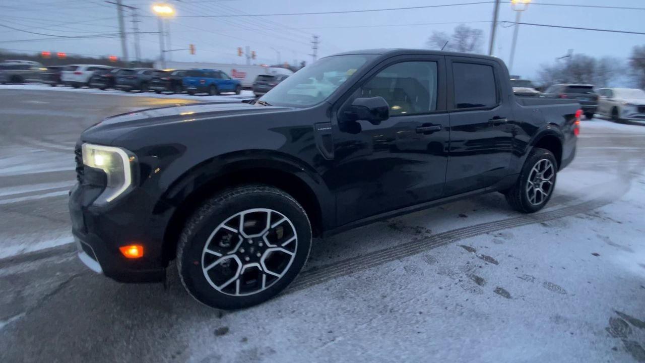 2026 Ford Maverick Lariat Photo3