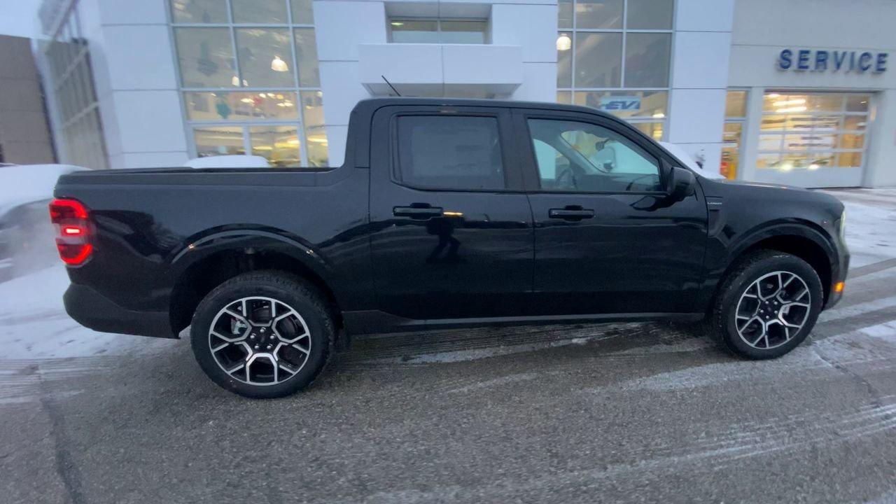 2026 Ford Maverick Lariat Photo