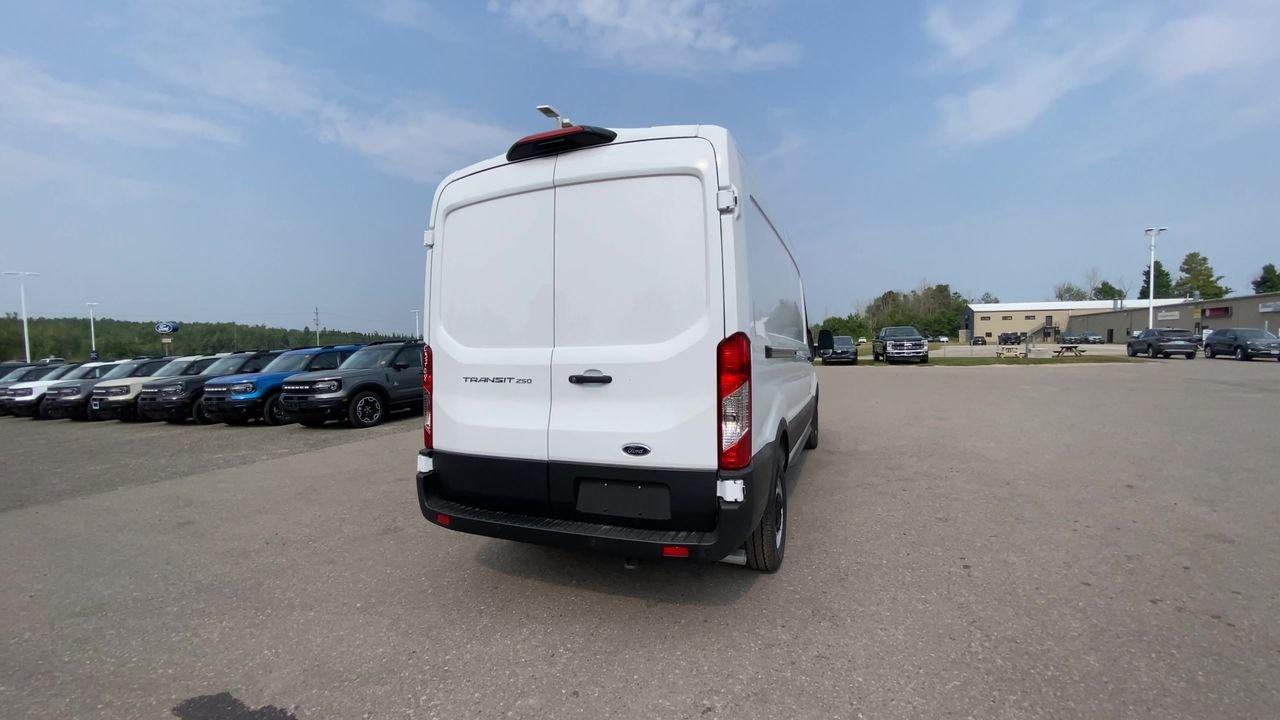 2025 Ford Transit T250 PASS SLIDE 148 Photo2