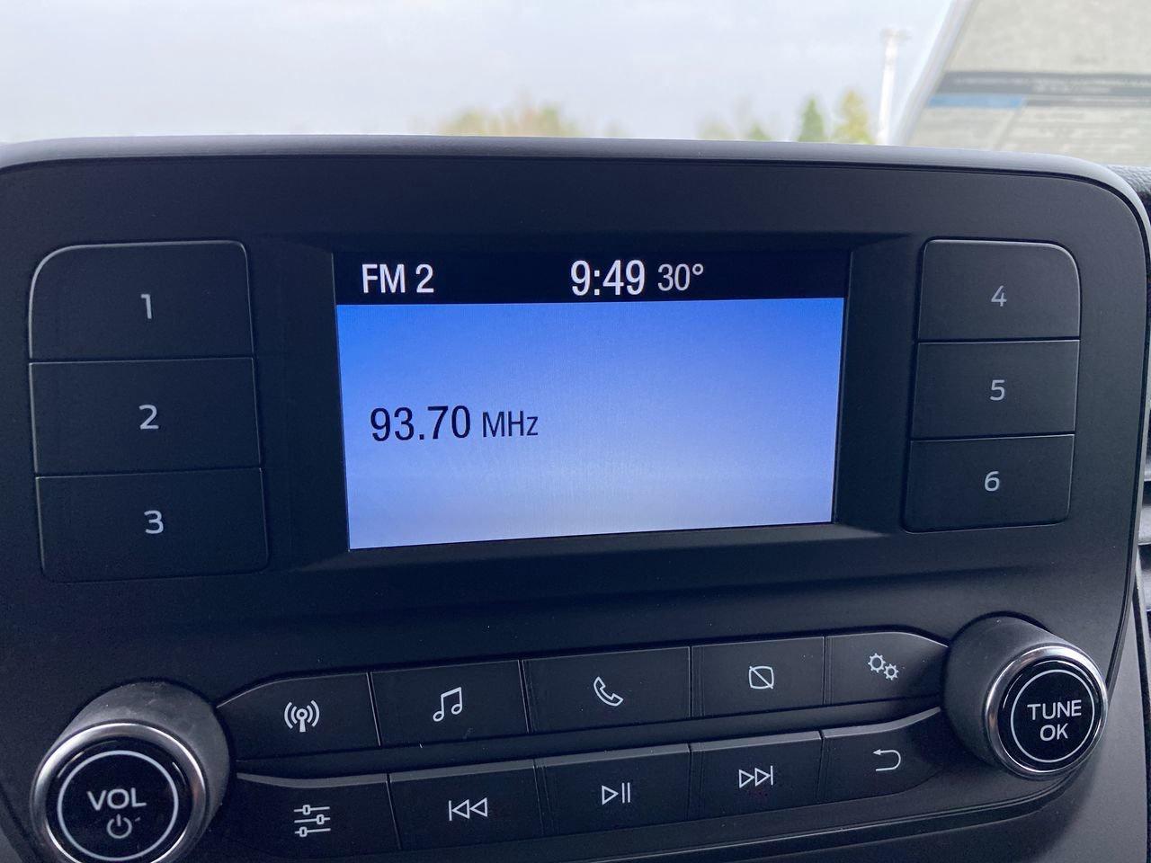 2025 Ford Transit T250 PASS SLIDE 148 Photo