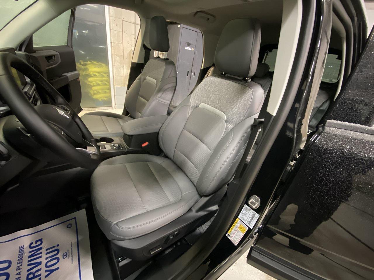 2026 Ford Bronco Sport BADLANDS Photo