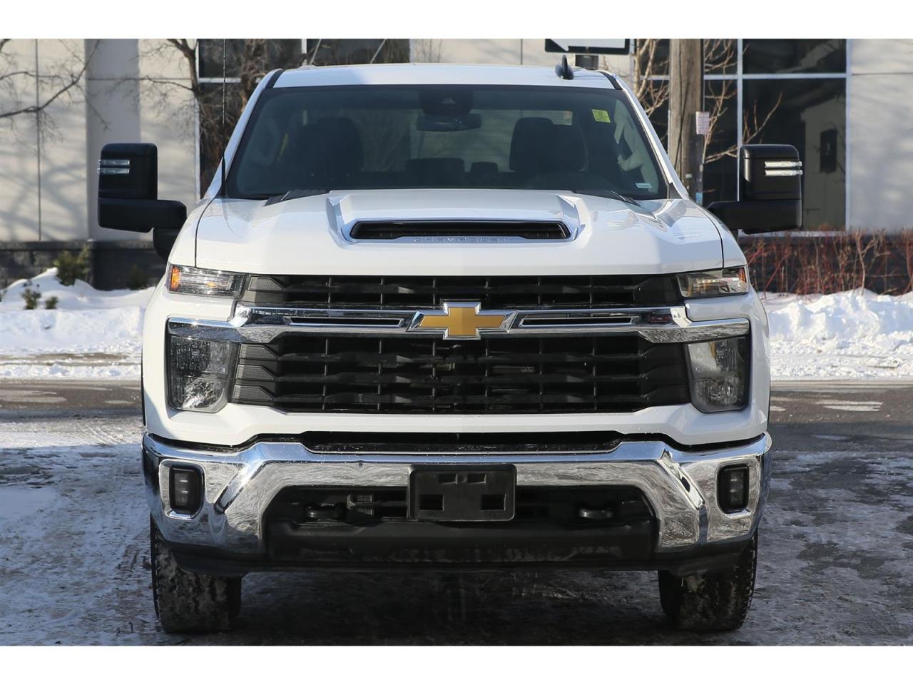 2025 Chevrolet Silverado 2500 HD LT Crew Cab Long Box 4WD Photo