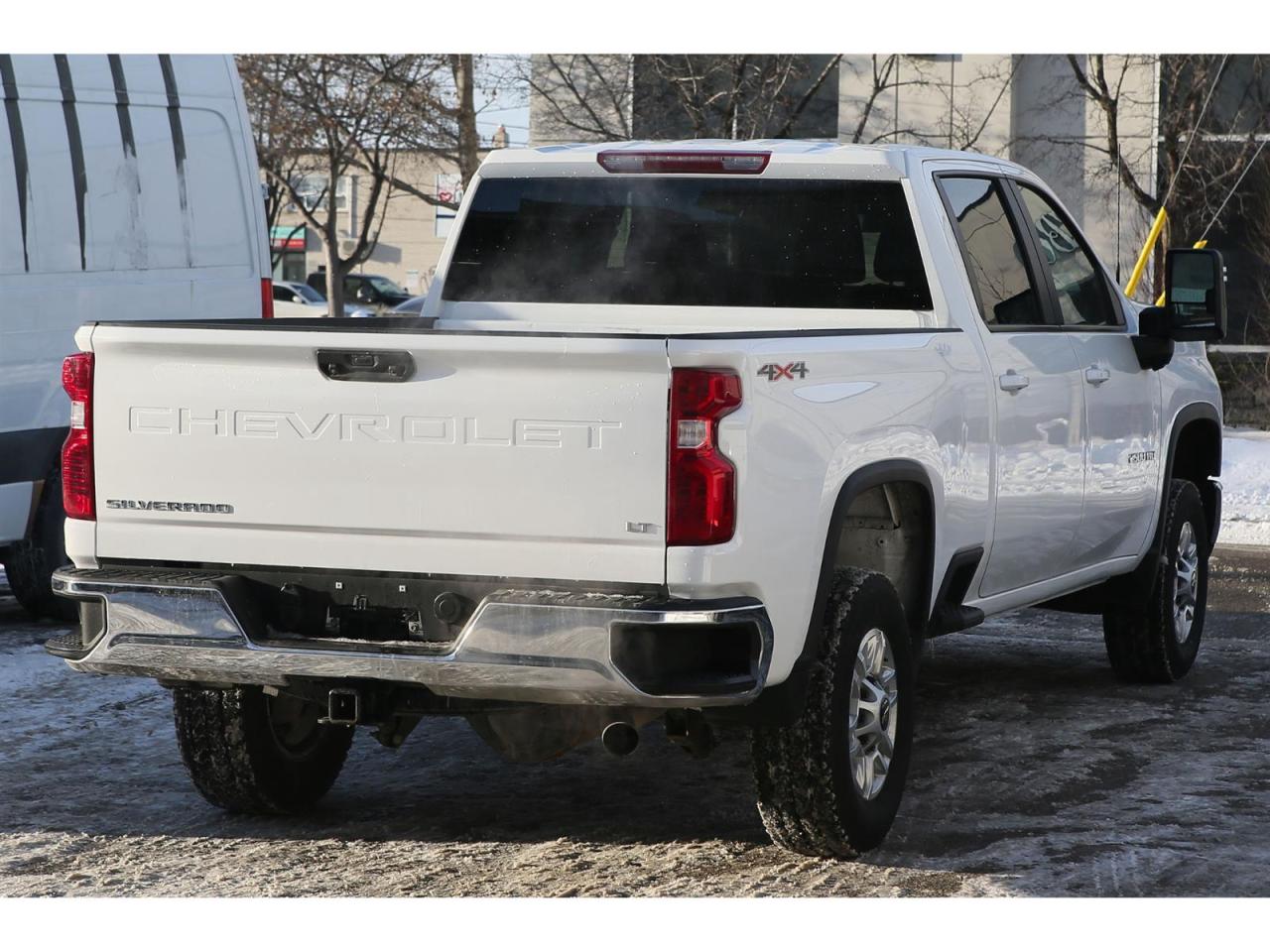 2025 Chevrolet Silverado 2500 HD LT Crew Cab Long Box 4WD Photo