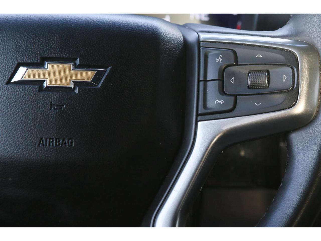 2025 Chevrolet Silverado 2500 HD LT Crew Cab Long Box 4WD Photo