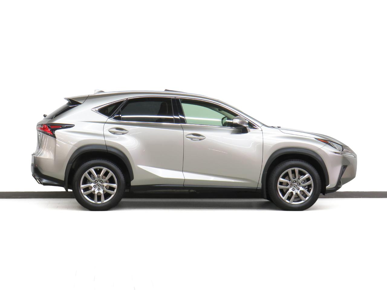 2021 Lexus NX NX 300 AWD | Nav | Leather | Sunroof | CarPlay