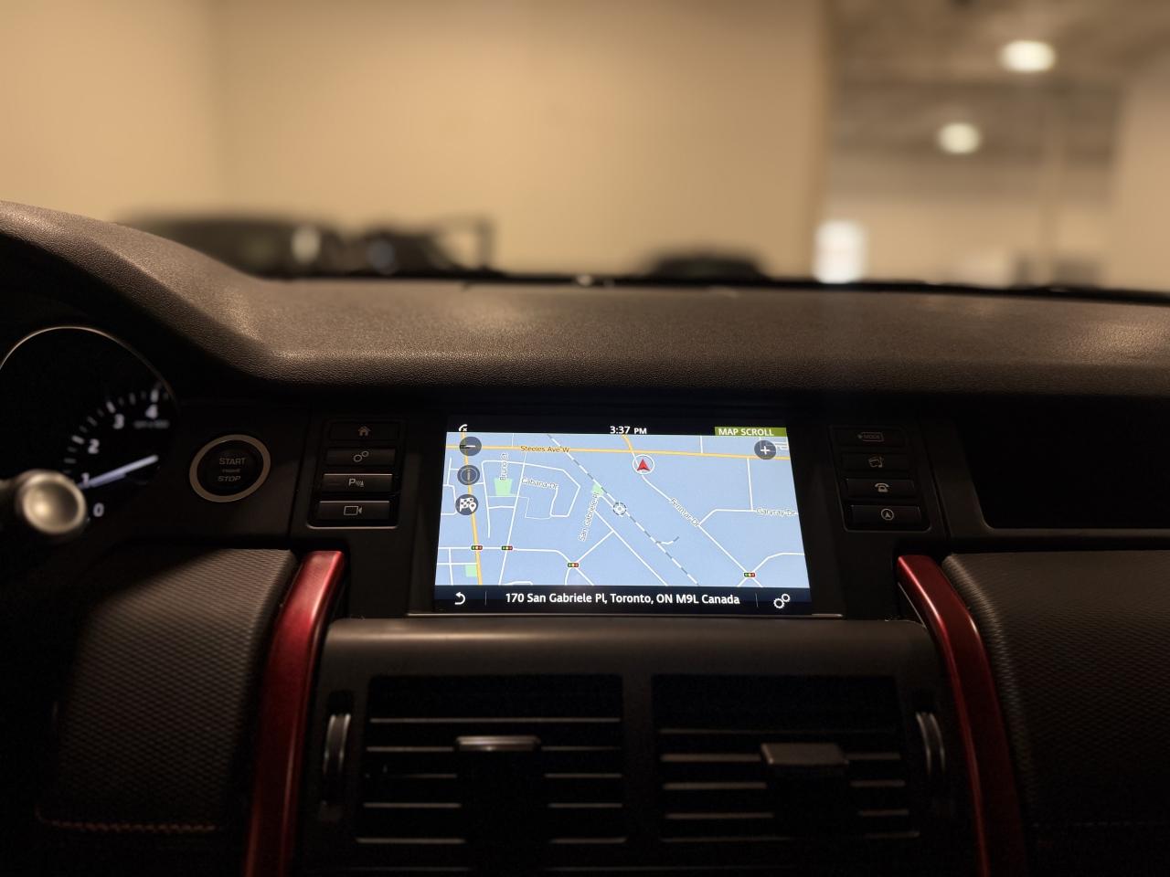 2019 Land Rover Discovery Sport HSE 4WD 286hp Photo