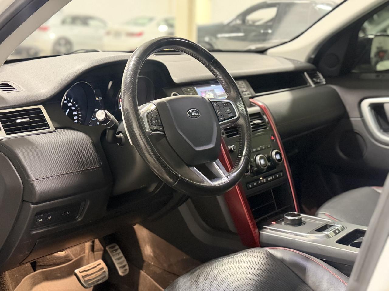 2019 Land Rover Discovery Sport HSE 4WD 286hp Photo