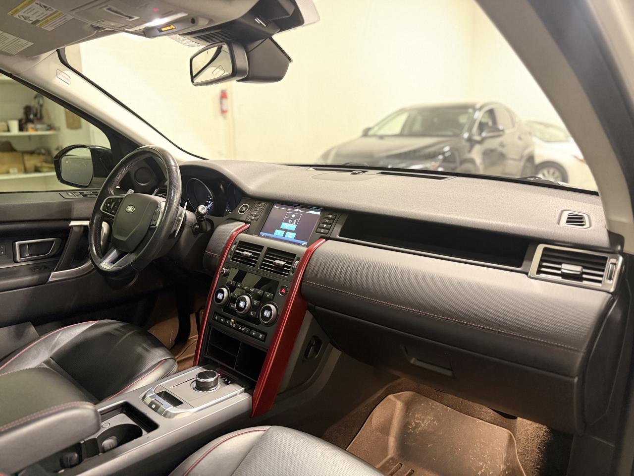 2019 Land Rover Discovery Sport HSE 4WD 286hp Photo