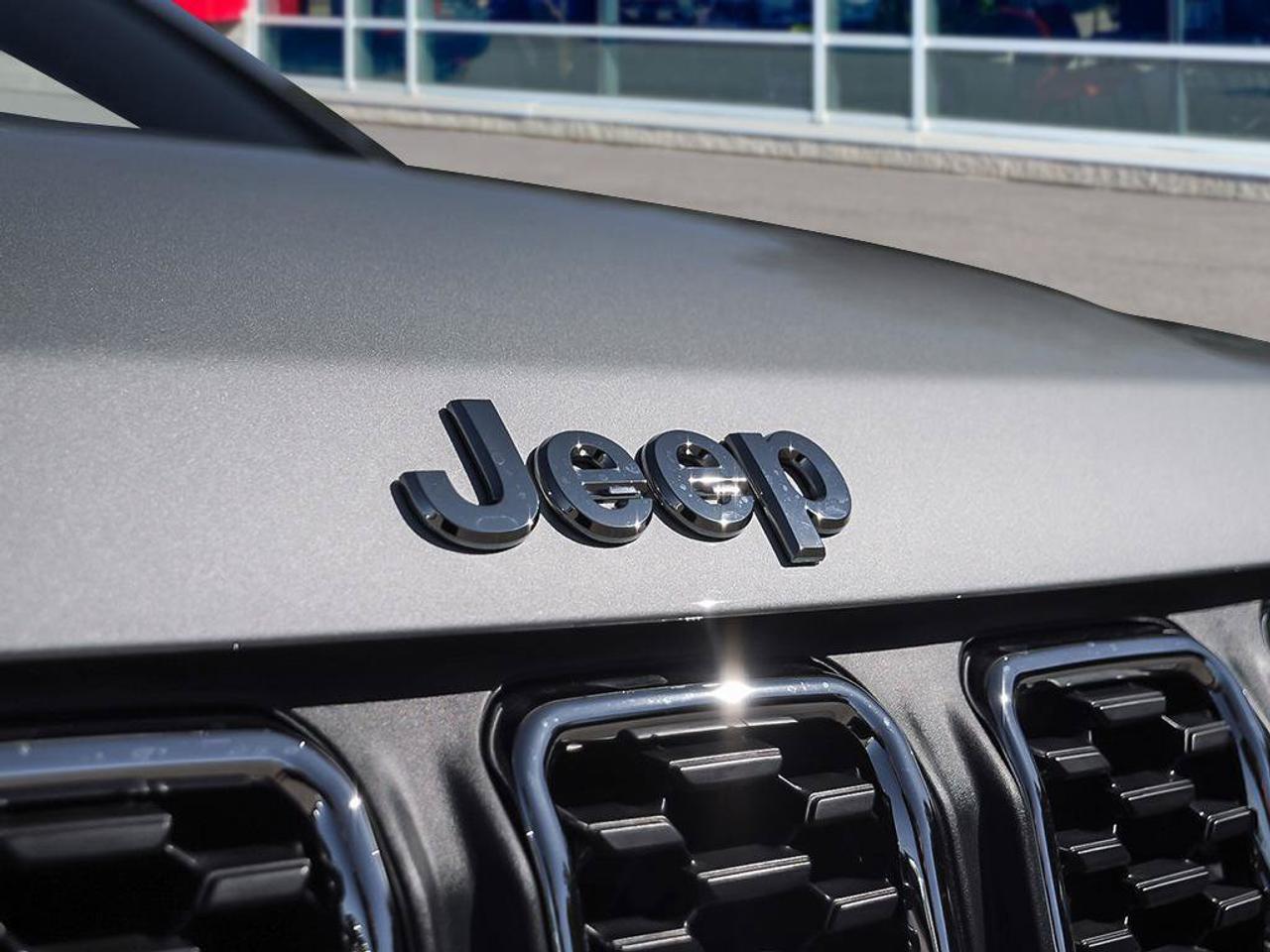 2026 Jeep Compass North | Heated Seats | Parkview Camera | Heated Steering Photo