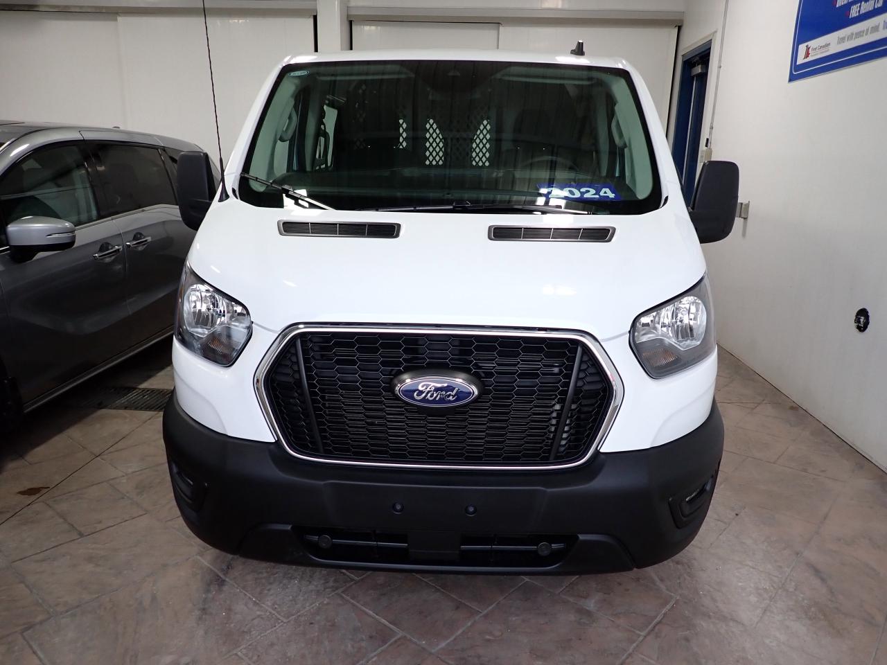 2024 Ford Transit Cargo Van 250 VAN LOW ROOF AWD Photo