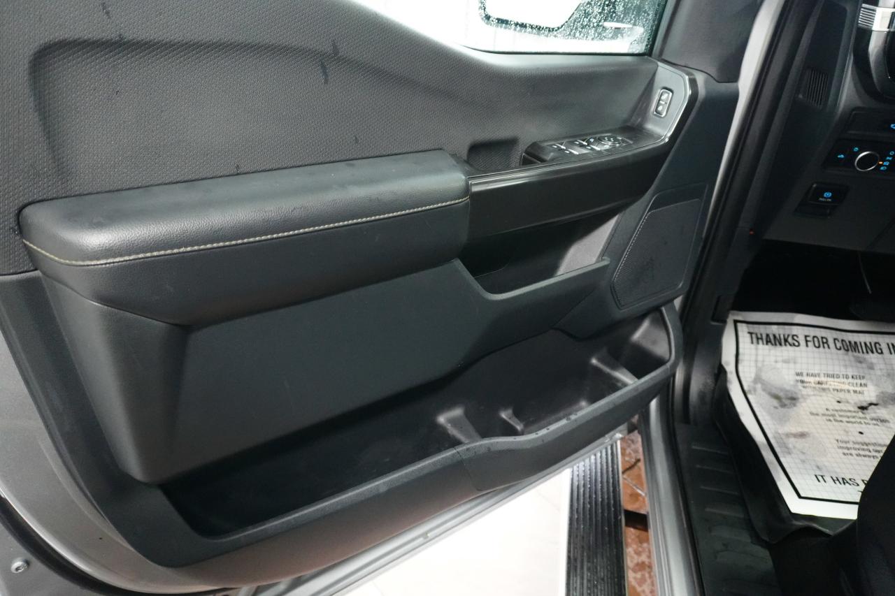 2022 Ford F-150 STX 4WD SuperCrew 5.5' Box Photo