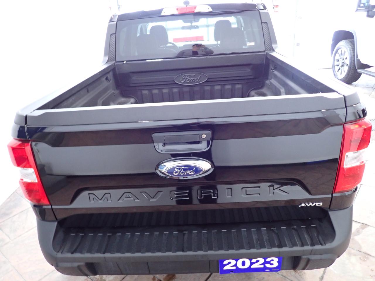 2023 Ford Maverick XLT AWD Photo