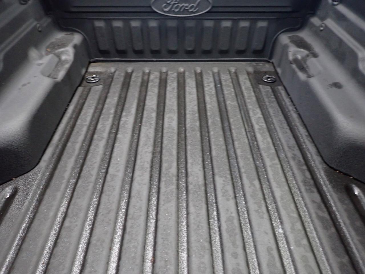 2023 Ford Maverick XLT AWD Photo