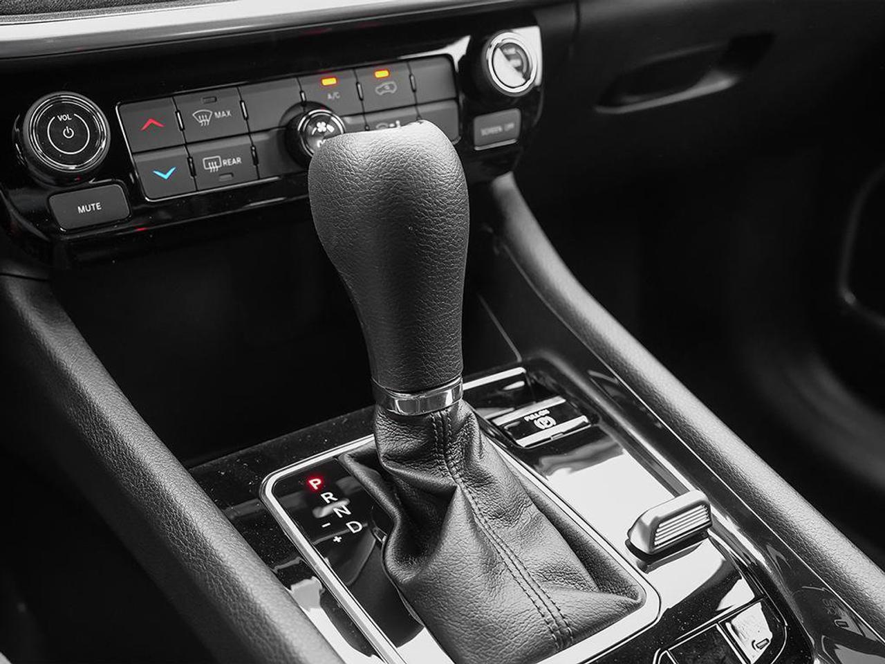 2026 Jeep Compass Sport | Heated Seats | Apple/Android Carplay | Amazing Colour | Blowout Price Photo