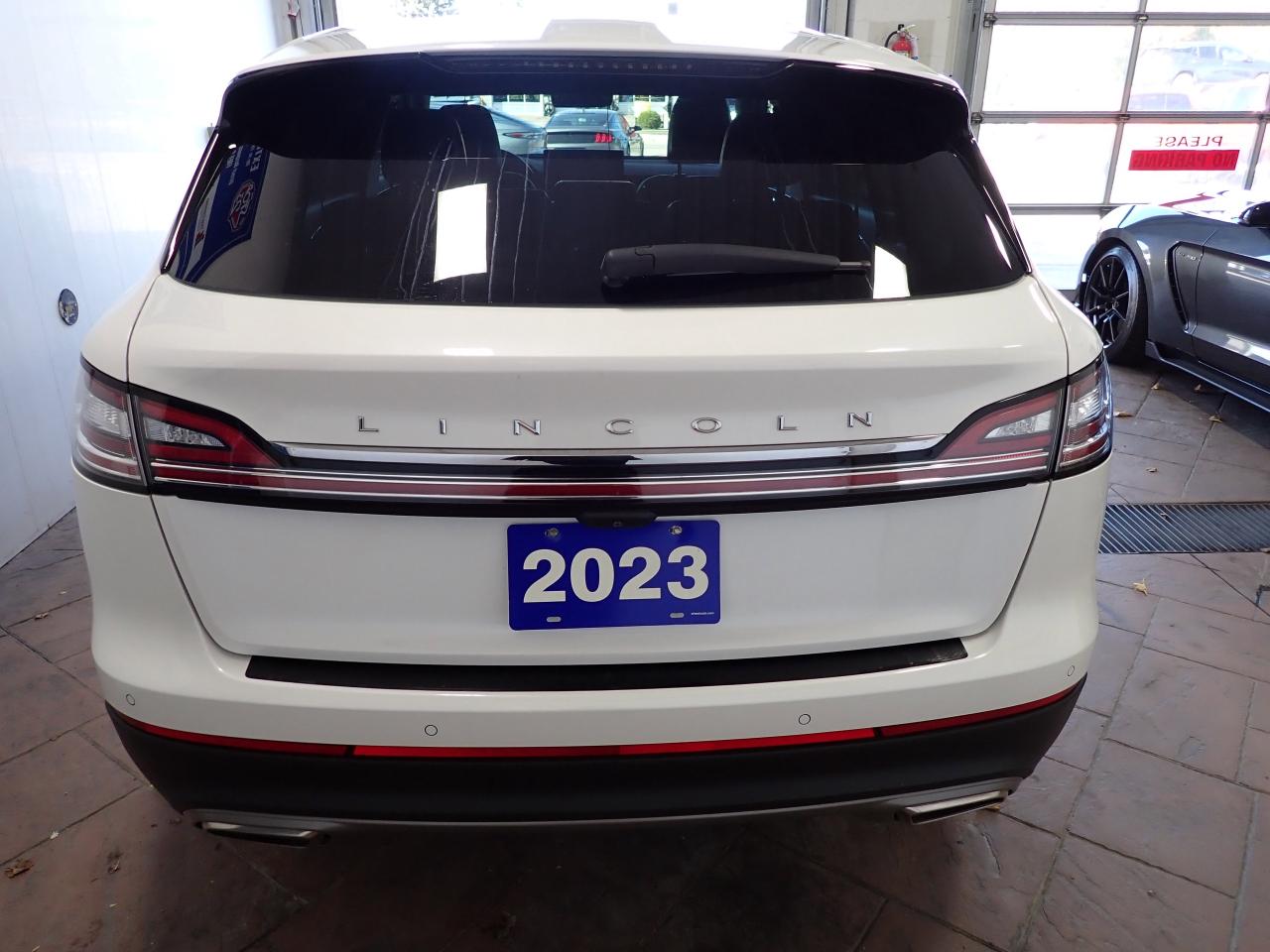 2023 Lincoln Nautilus Reserve AWD LEATHER NAVI SUNROOF Photo2