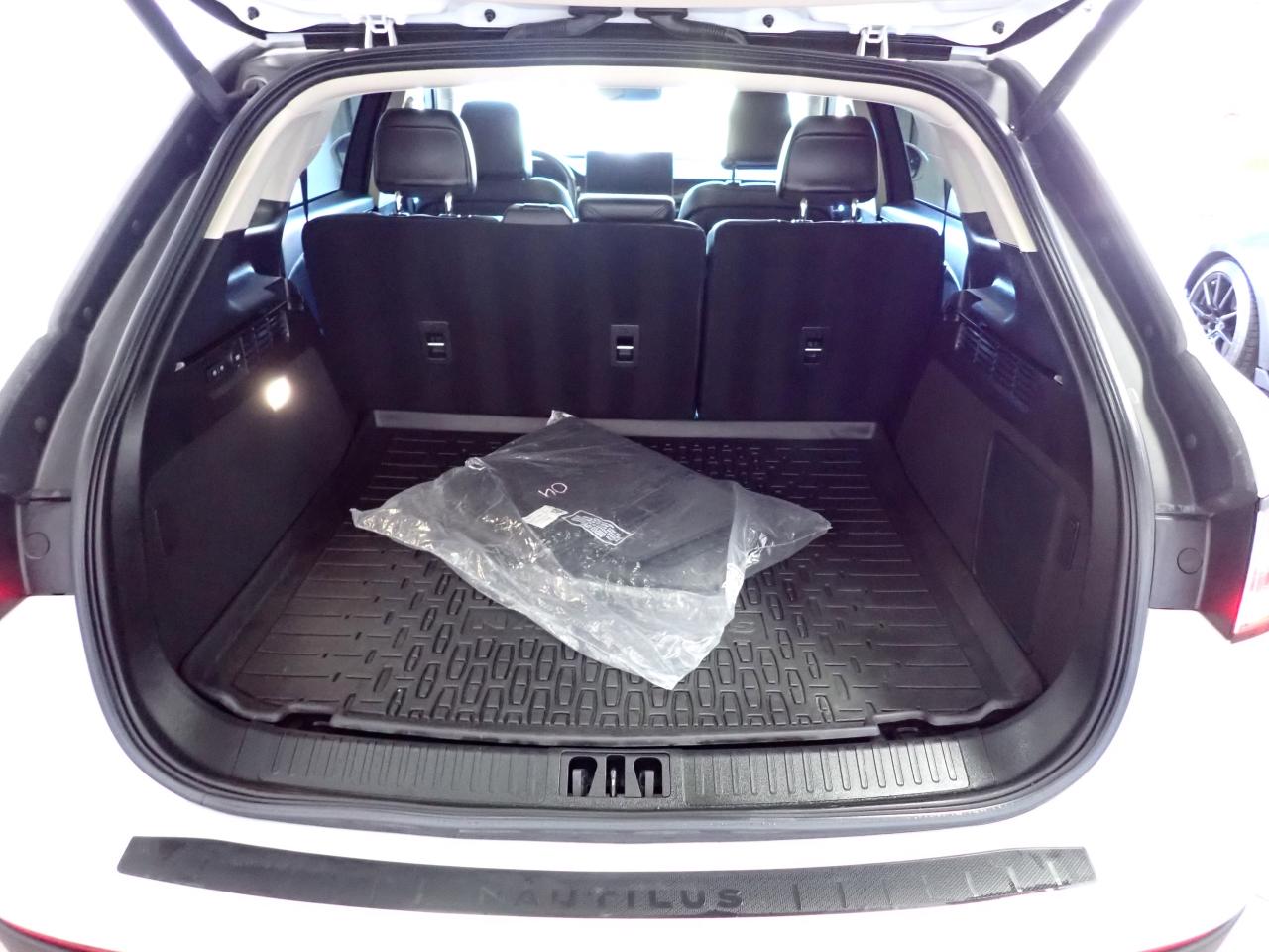 2023 Lincoln Nautilus Reserve AWD LEATHER NAVI SUNROOF Photo