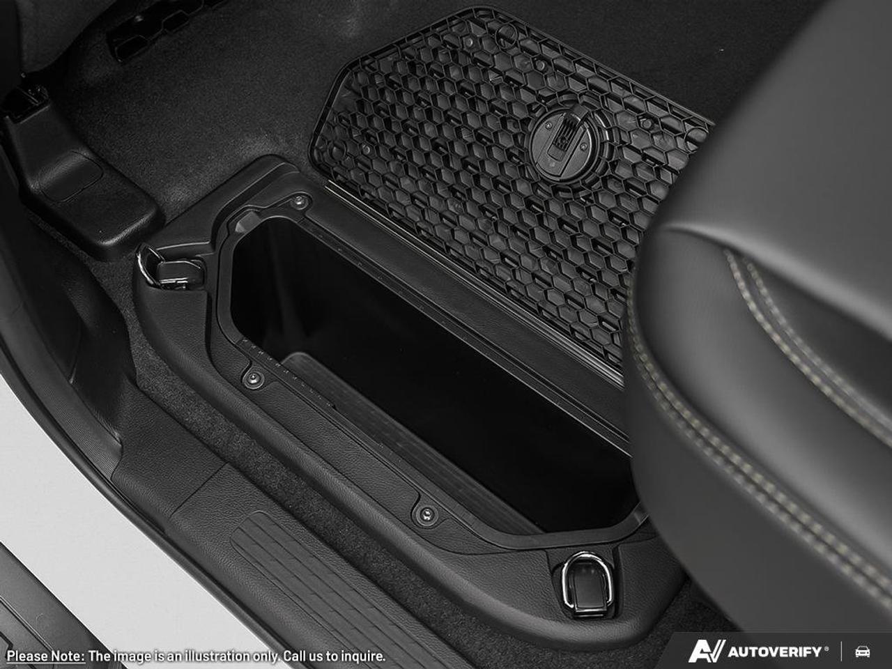 2025 RAM 1500 Sport | Navigation | Leather | Pano Sunroof | Apple Carplay | Android Auto | Photo