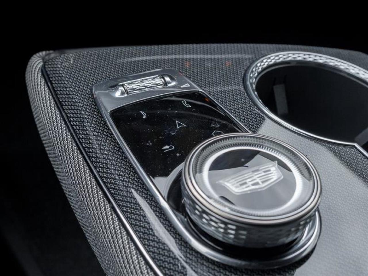 2026 Cadillac OPTIQ Premium Sport Photo