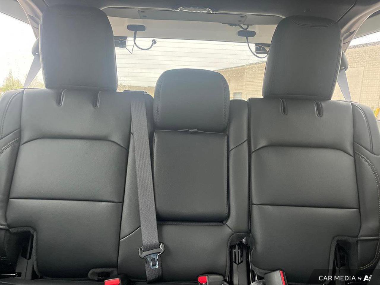 2025 Jeep Wrangler Sahara | Sky One–Touch Power Top | Apple Car Play | Android Auto | Adaptive Cruise | Photo