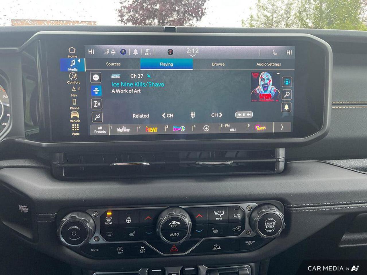 2025 Jeep Wrangler Sahara | Sky One–Touch Power Top | Apple Car Play | Android Auto | Adaptive Cruise | Photo