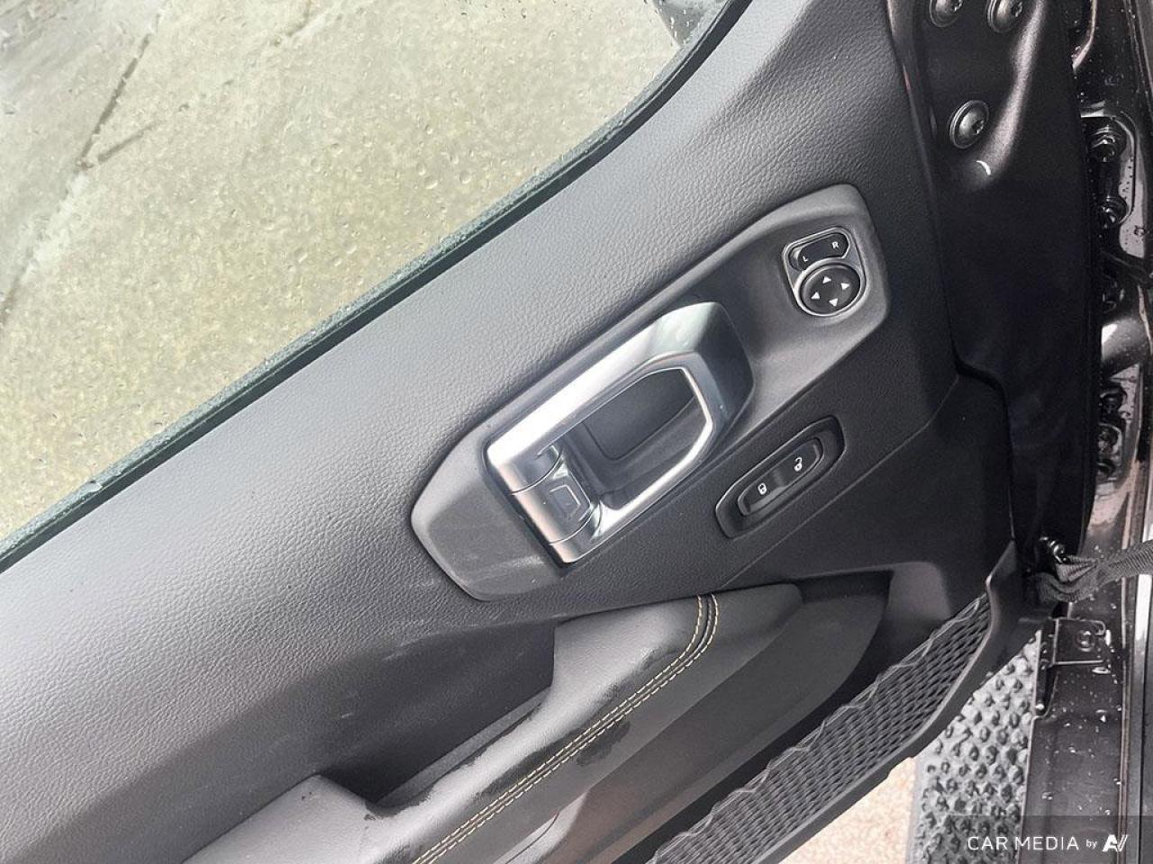 2025 Jeep Wrangler Sahara | Sky One–Touch Power Top | Apple Car Play | Android Auto | Adaptive Cruise | Photo