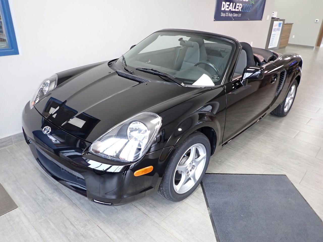 2000 Toyota MR2 Spyder CONVERTIBLE *MANUAL* Photo