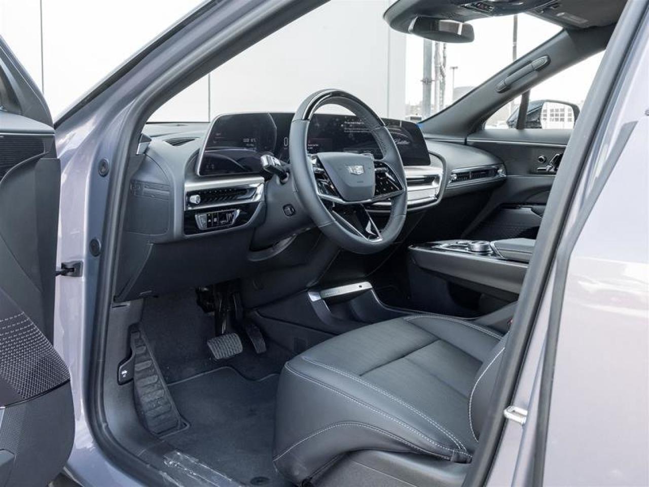 2026 Cadillac LYRIQ Luxury Photo