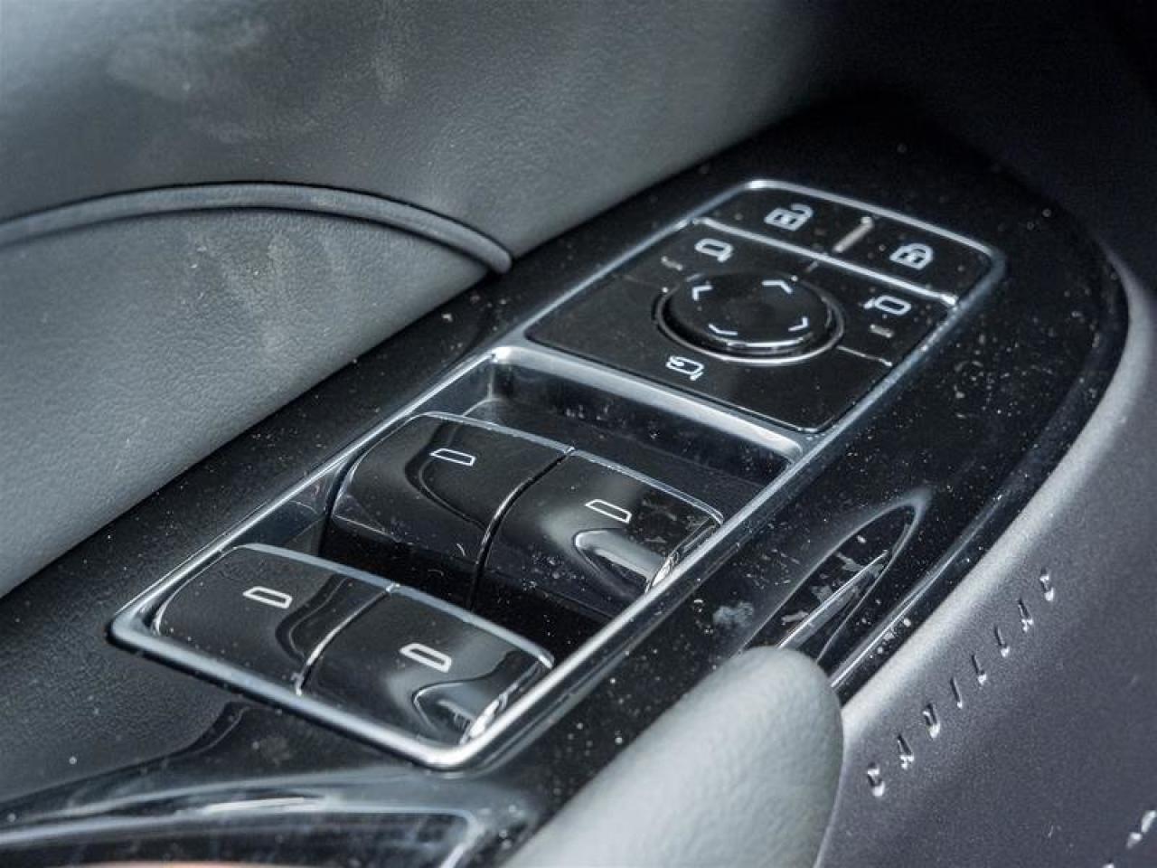 2026 Cadillac LYRIQ Luxury Photo