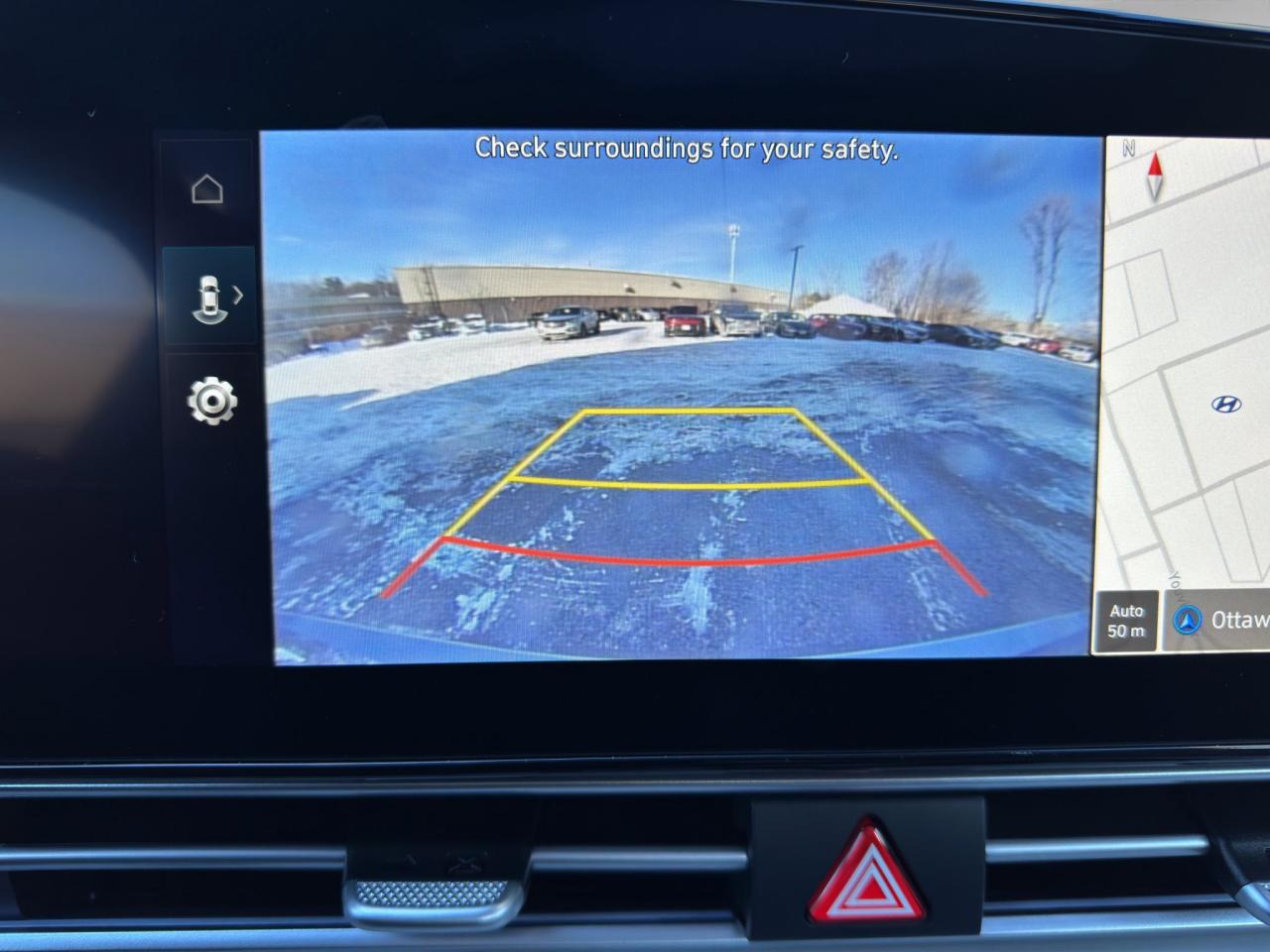 2025 Hyundai Elantra Hybrid Luxury Photo