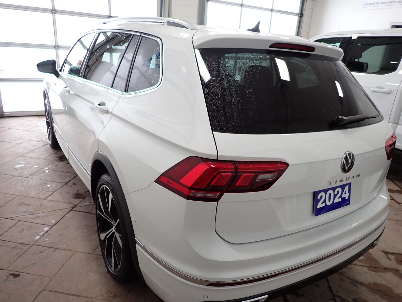 2024 Volkswagen Tiguan Highline R-Line AWD LEATHER NAVI SUNROOF Photo