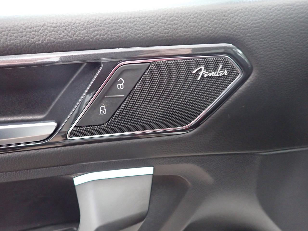 2024 Volkswagen Tiguan Highline R-Line AWD LEATHER NAVI SUNROOF Photo