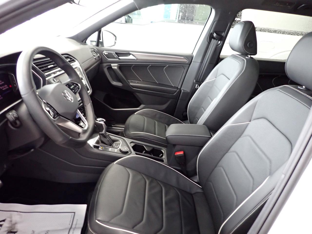 2024 Volkswagen Tiguan Highline R-Line AWD LEATHER NAVI SUNROOF Photo