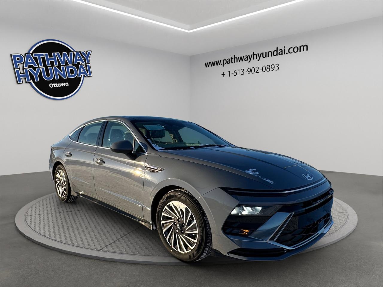 2026 Hyundai Sonata Hybrid Preferred-Trend Photo0