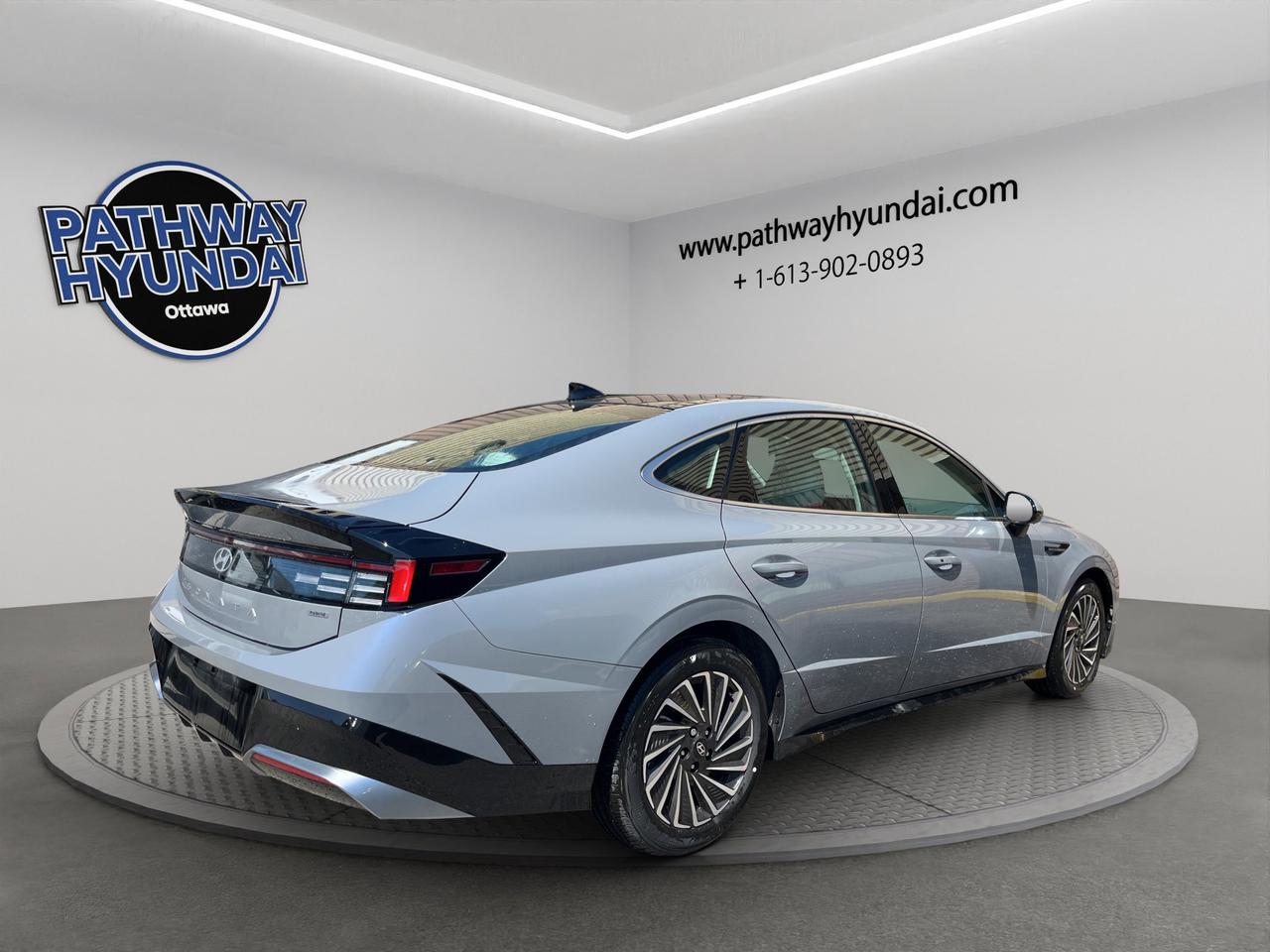 2026 Hyundai Sonata Hybrid Preferred-Trend Photo
