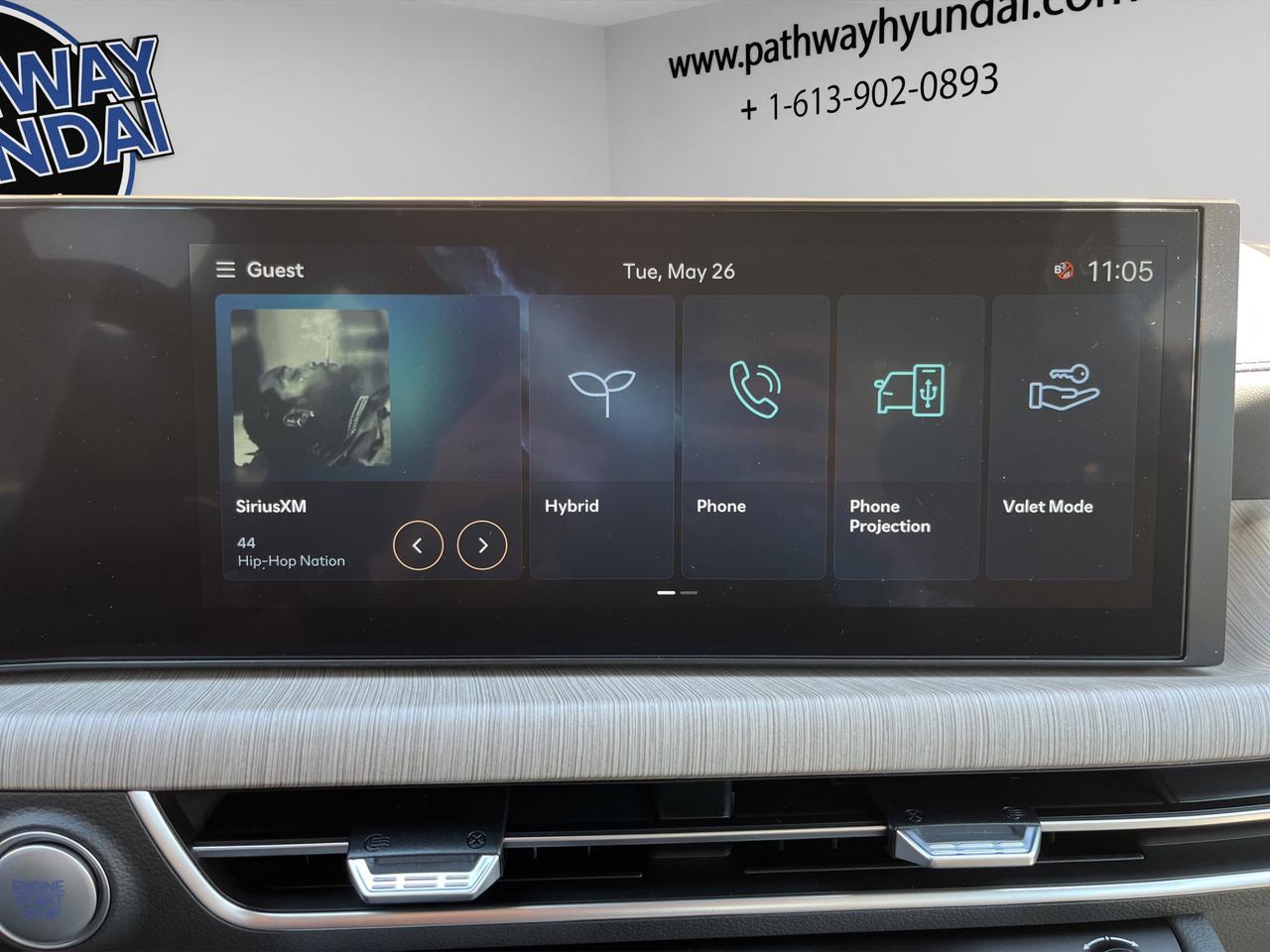 2026 Hyundai Sonata Hybrid Preferred-Trend Photo
