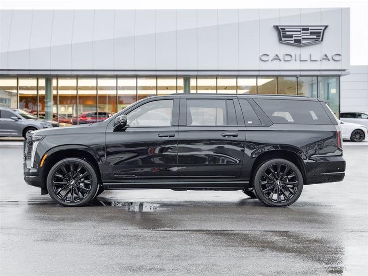 2026 Cadillac Escalade ESV Platinum Sport Photo2