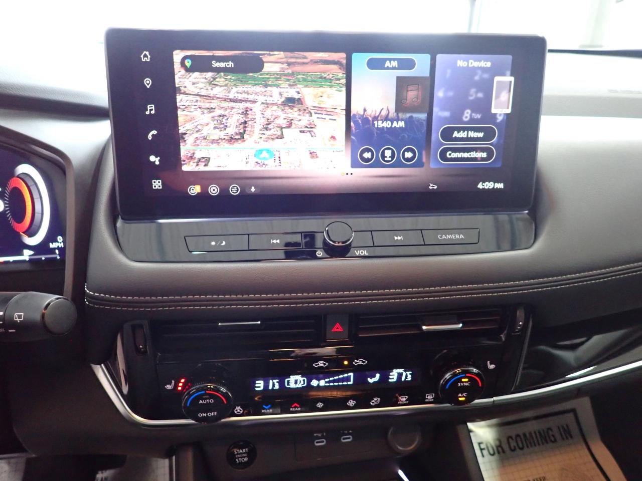 2025 Nissan Rogue SL AWD LEATHER NAVI SUNROOF Photo