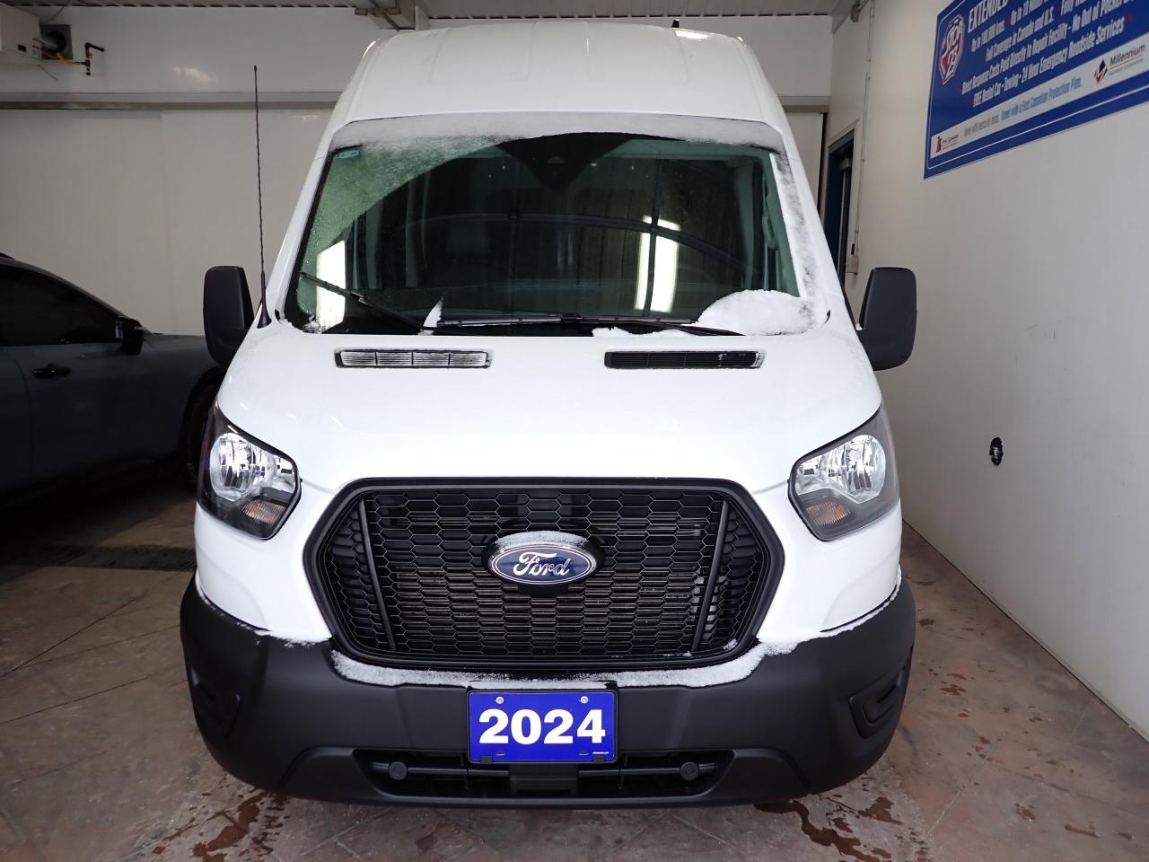 2024 Ford Transit Cargo Van 250 VAN HIGH ROOF Photo