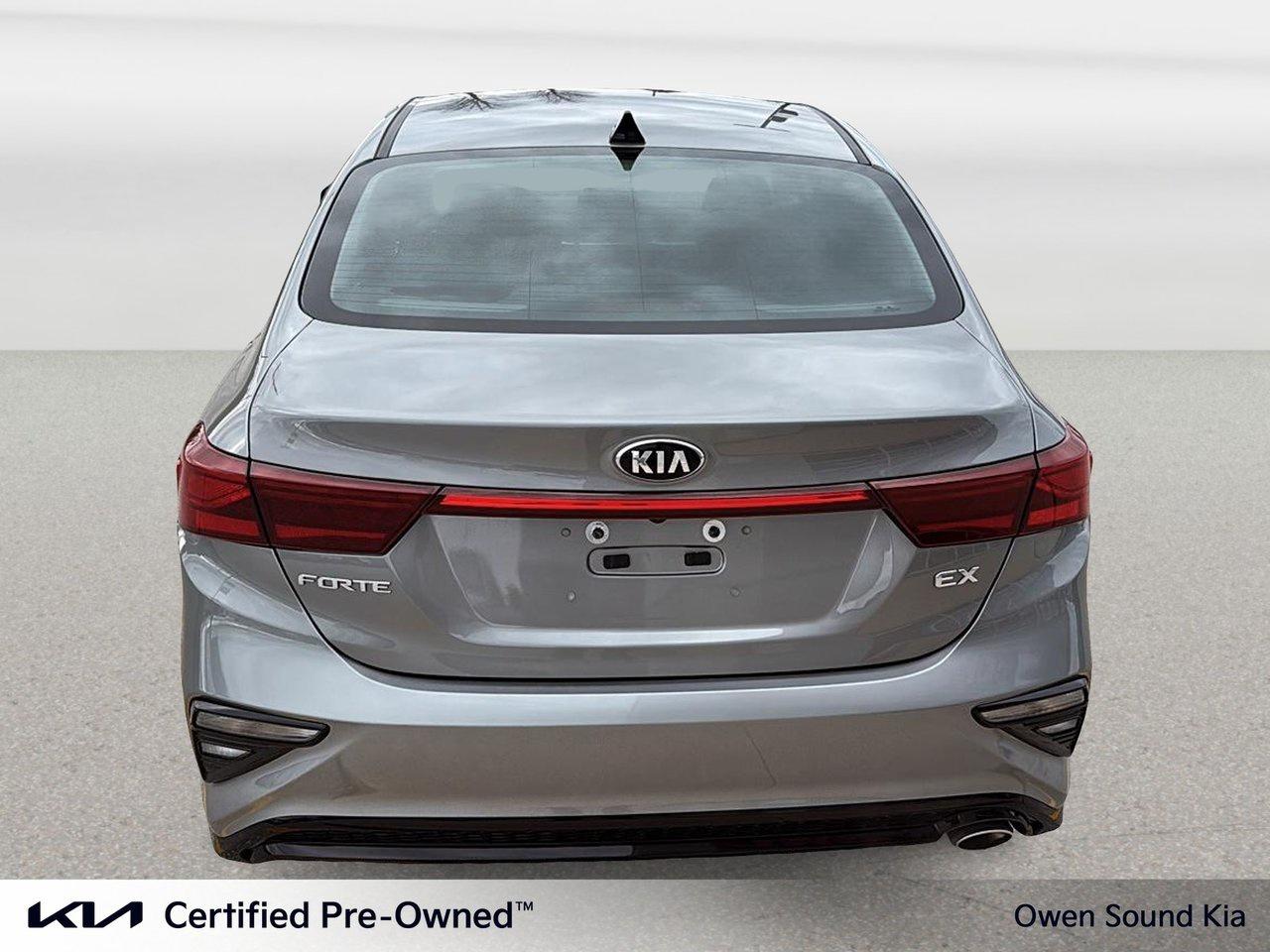 2021 Kia Forte EX Photo4