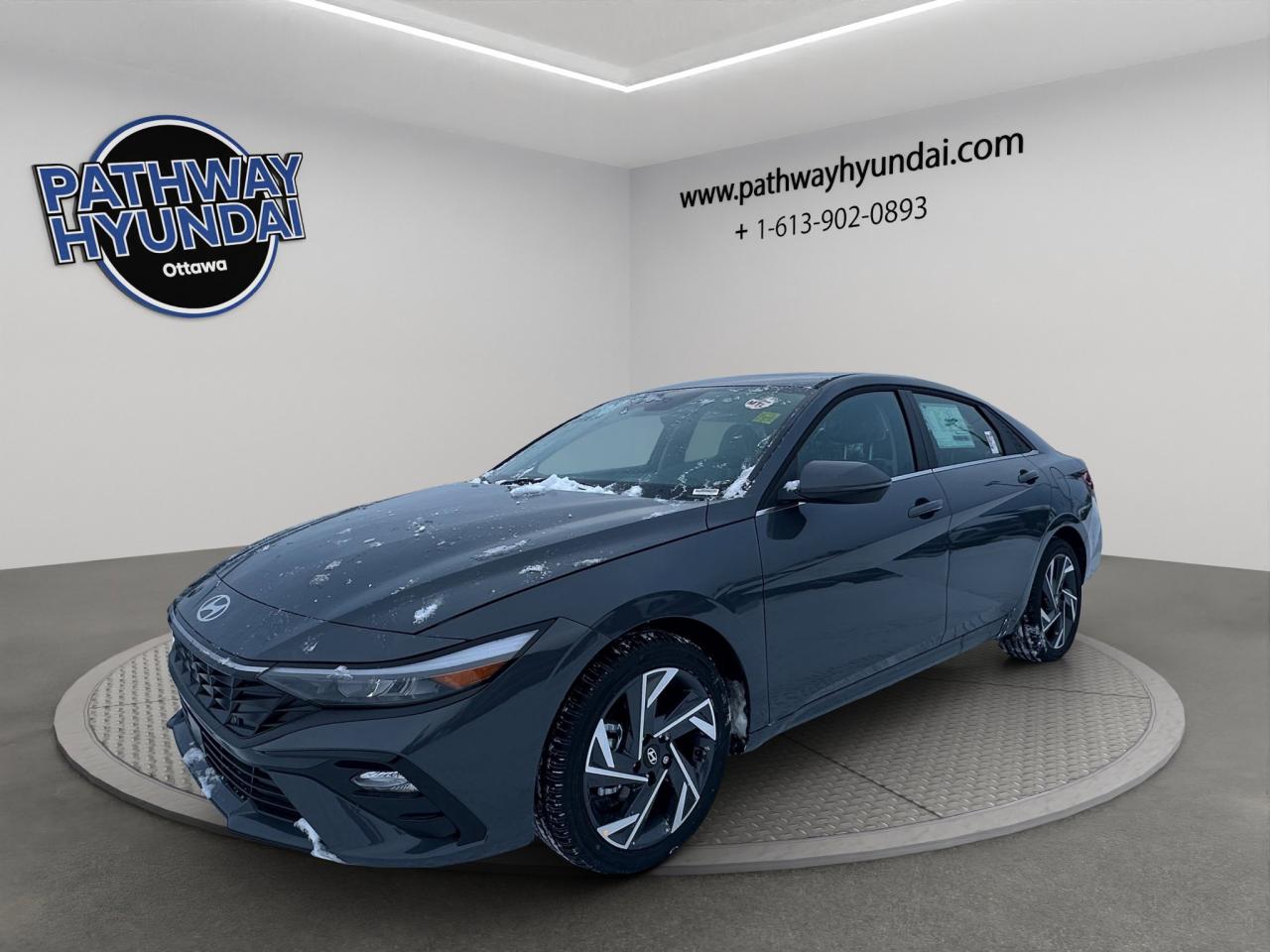 2026 Hyundai Elantra Hybrid Luxury Photo
