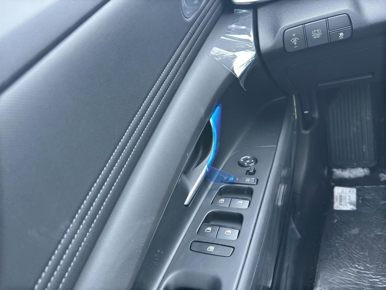 2026 Hyundai Elantra Hybrid Luxury Photo