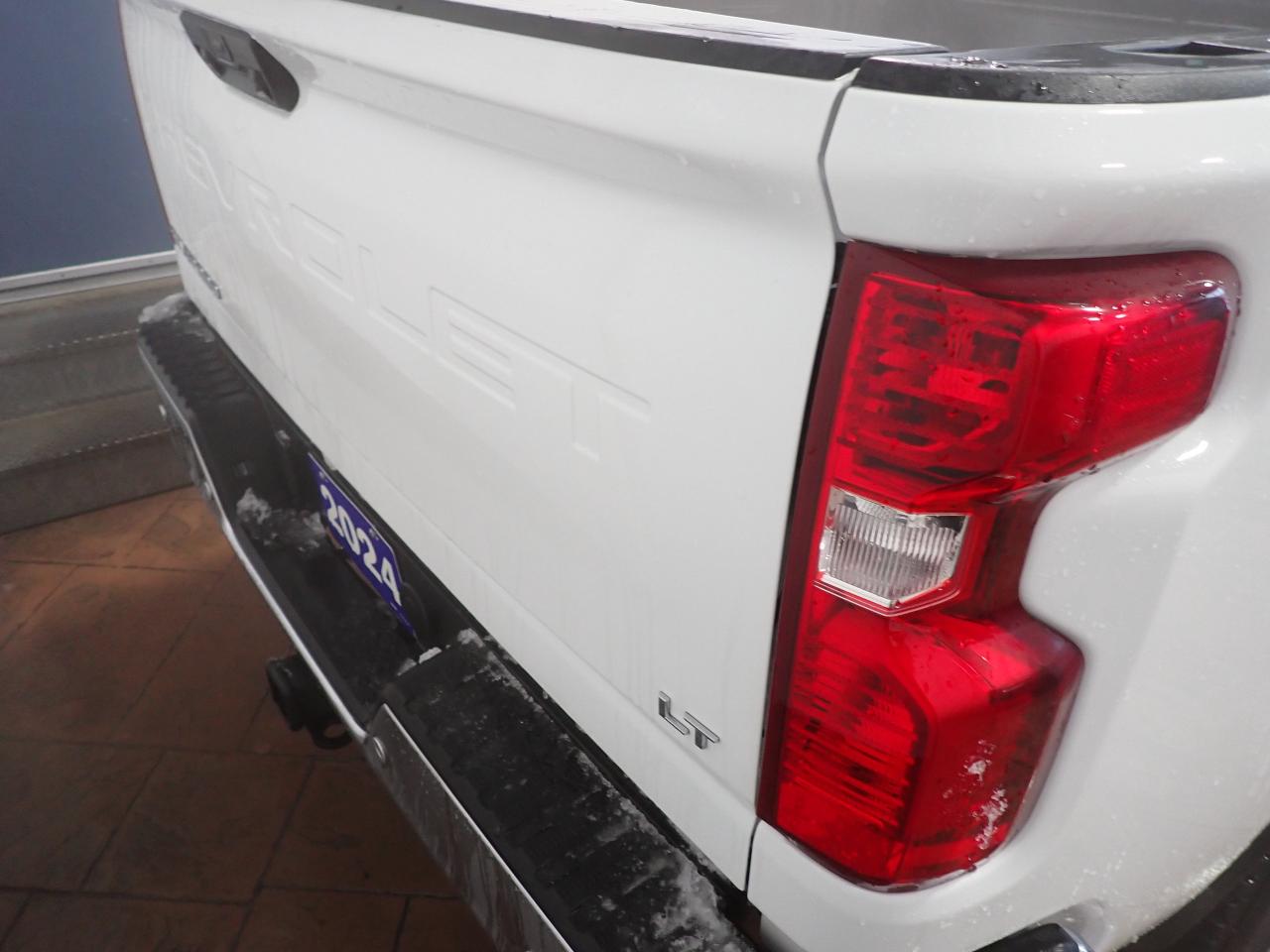 2024 Chevrolet SILVERADO 2500HD LT CREW CAB 4WD Photo