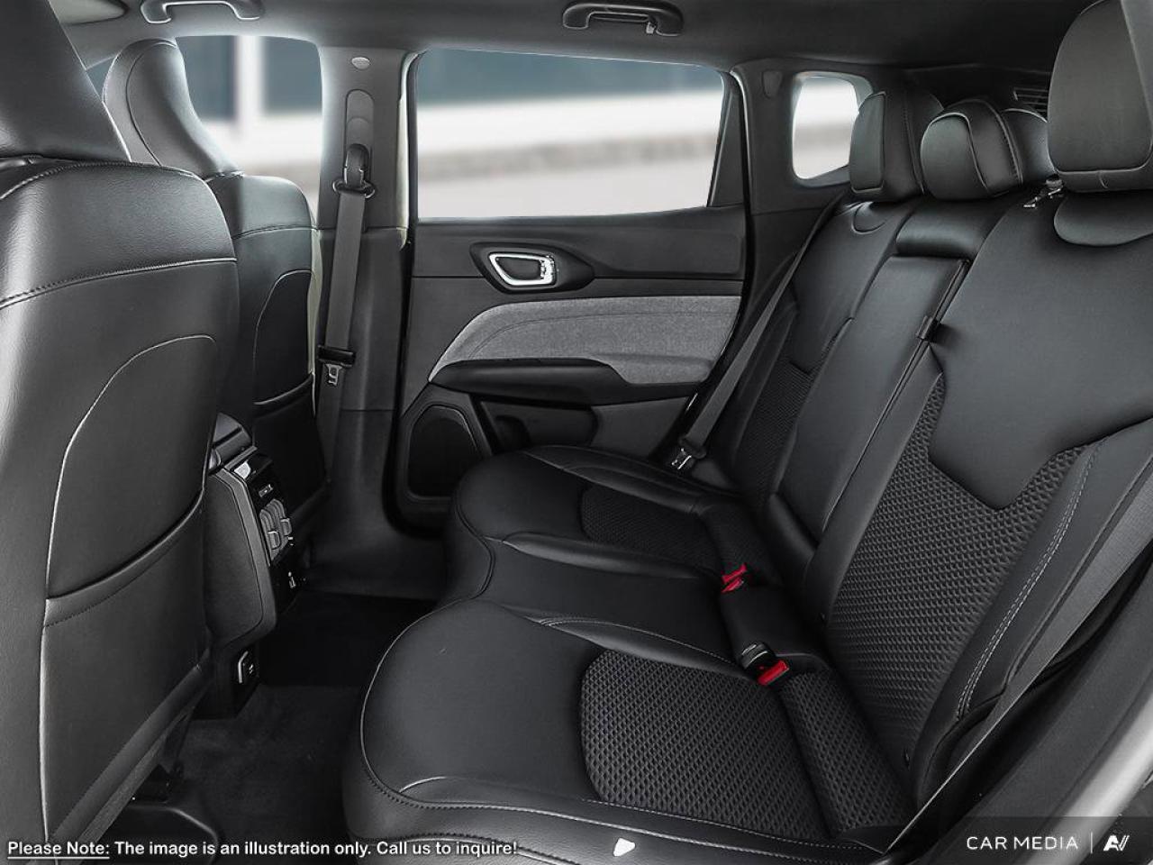 2025 Jeep Compass NORTH Photo