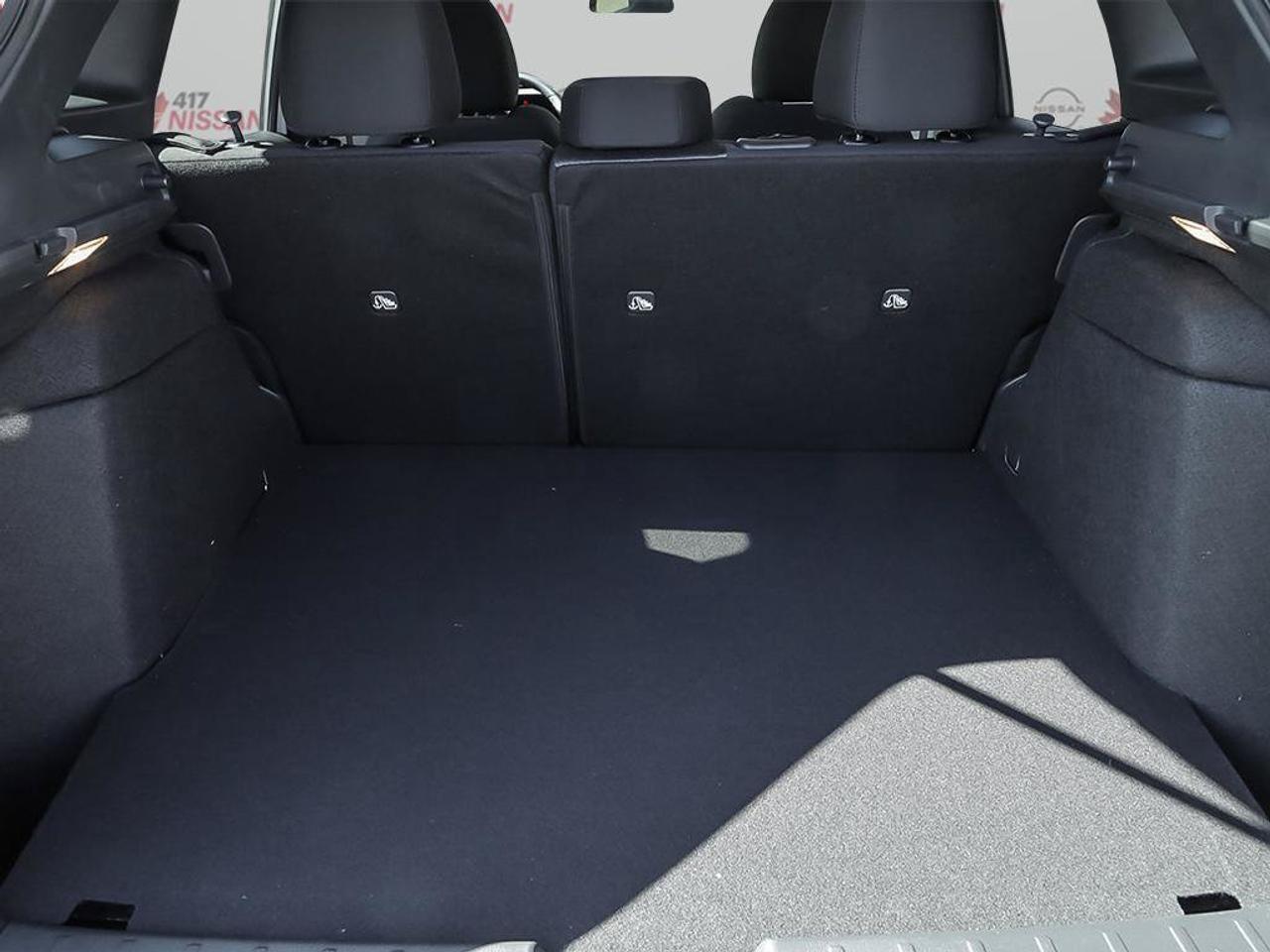 2026 Nissan Kicks SV Photo