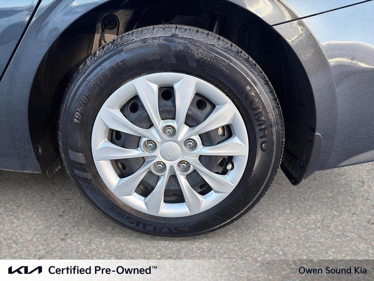 2023 Kia Forte LX Photo