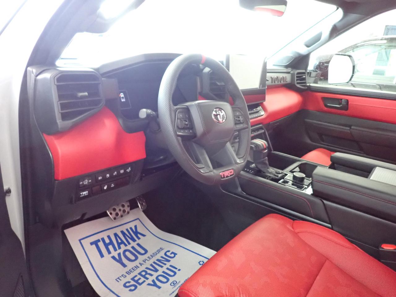 2025 Toyota Tundra LIMITED TRD PRO 4WD LEATHER NAVI PANO SUNROOF *HYBRID* Photo