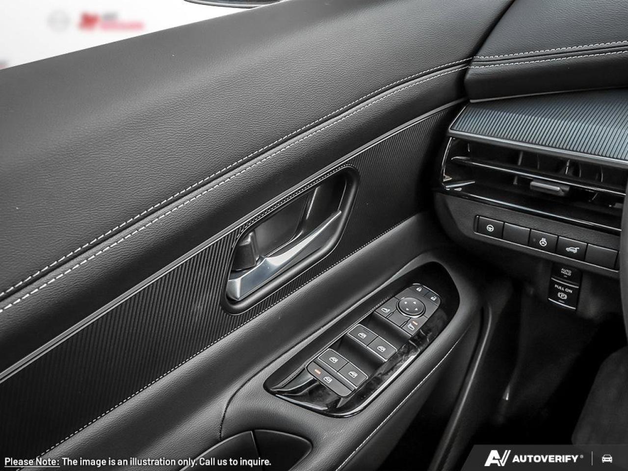 2025 Nissan Murano SV Photo