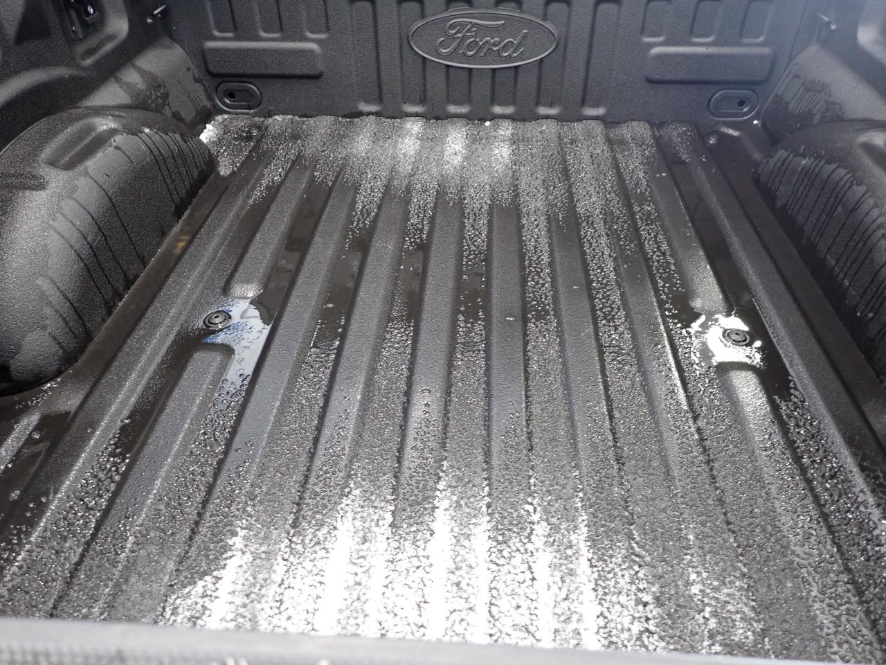 2022 Ford F-150 LARIAT SUPERCREW LEATHER NAVI SUNROOF 5.5 BOX 4WD Photo3